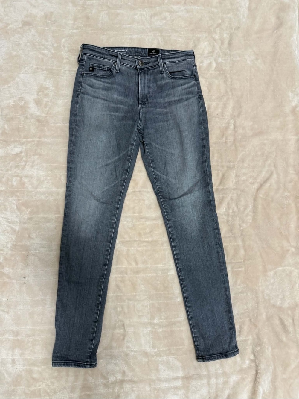 Ag Adriano Goldschmied Women's Skinny Jeans in Washed Gray
